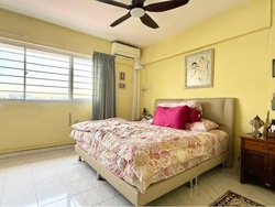 Blk 132 Geylang East Grove (Geylang), HDB Executive #500520661